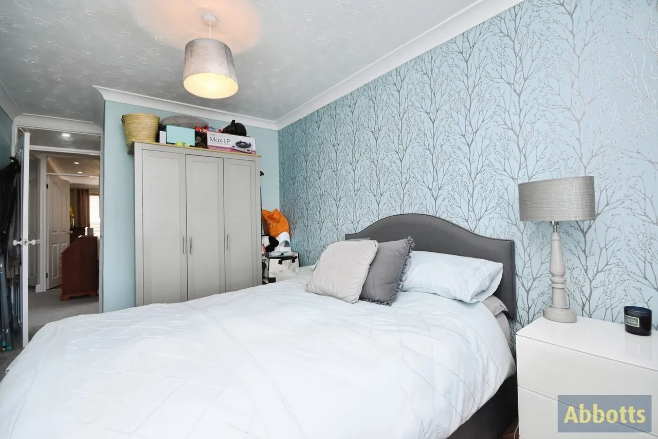 Marine Avenue, CANVEY ISLAND, Essex, SS8, photo 19