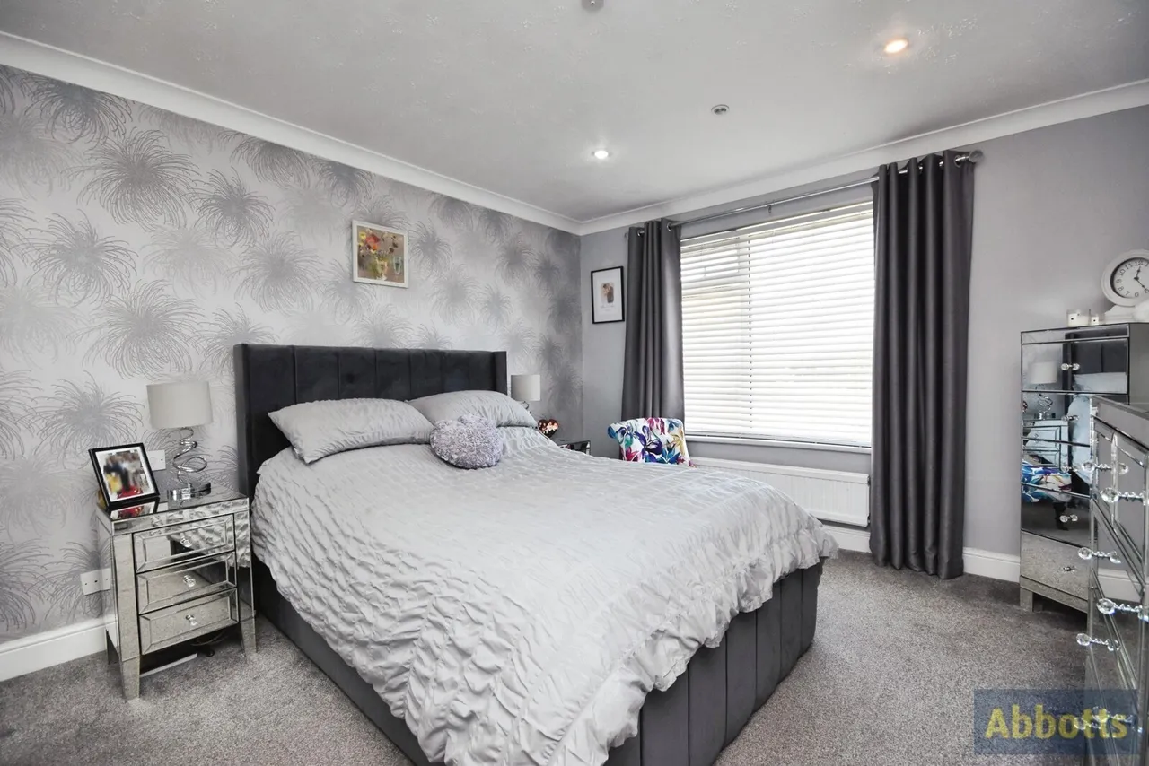 Marine Avenue, CANVEY ISLAND, Essex, SS8, photo 16