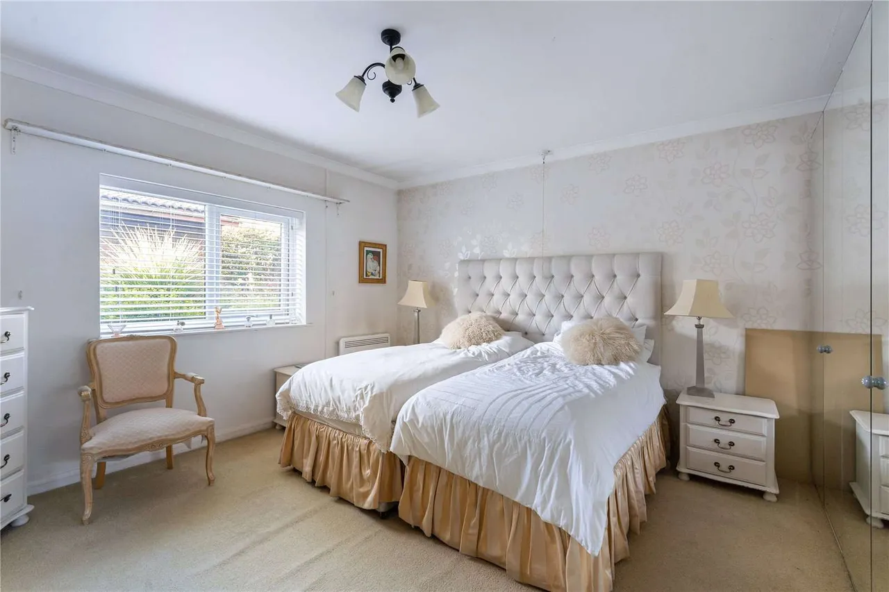 Stockwood Vale, Keynsham, BANES, BS31 2AP, photo 7