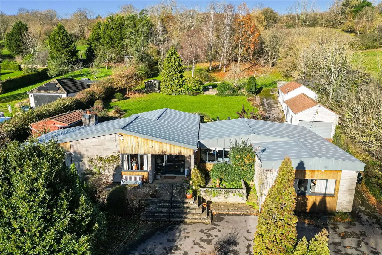 4 bed house for sale — Stockwood Vale, Keynsham, BANES, BS31 2AP