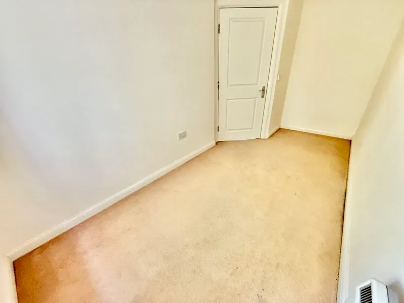 Wood End Road, Erdington, B24, photo 17
