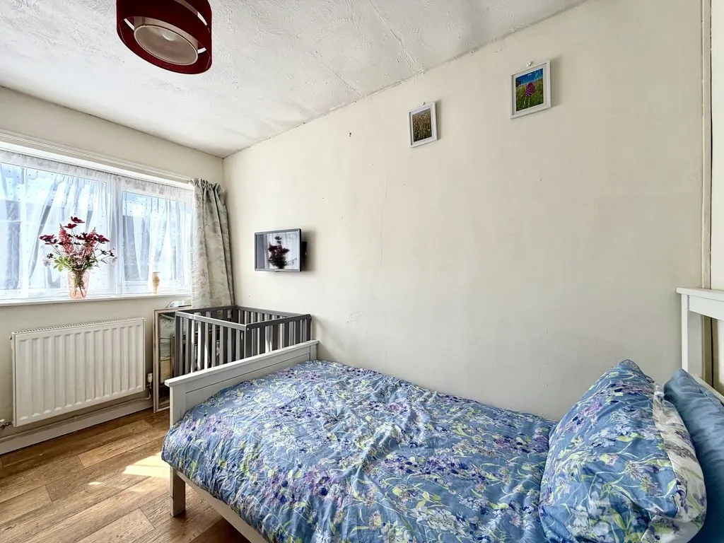 Warren Crescent, Calne, photo 13