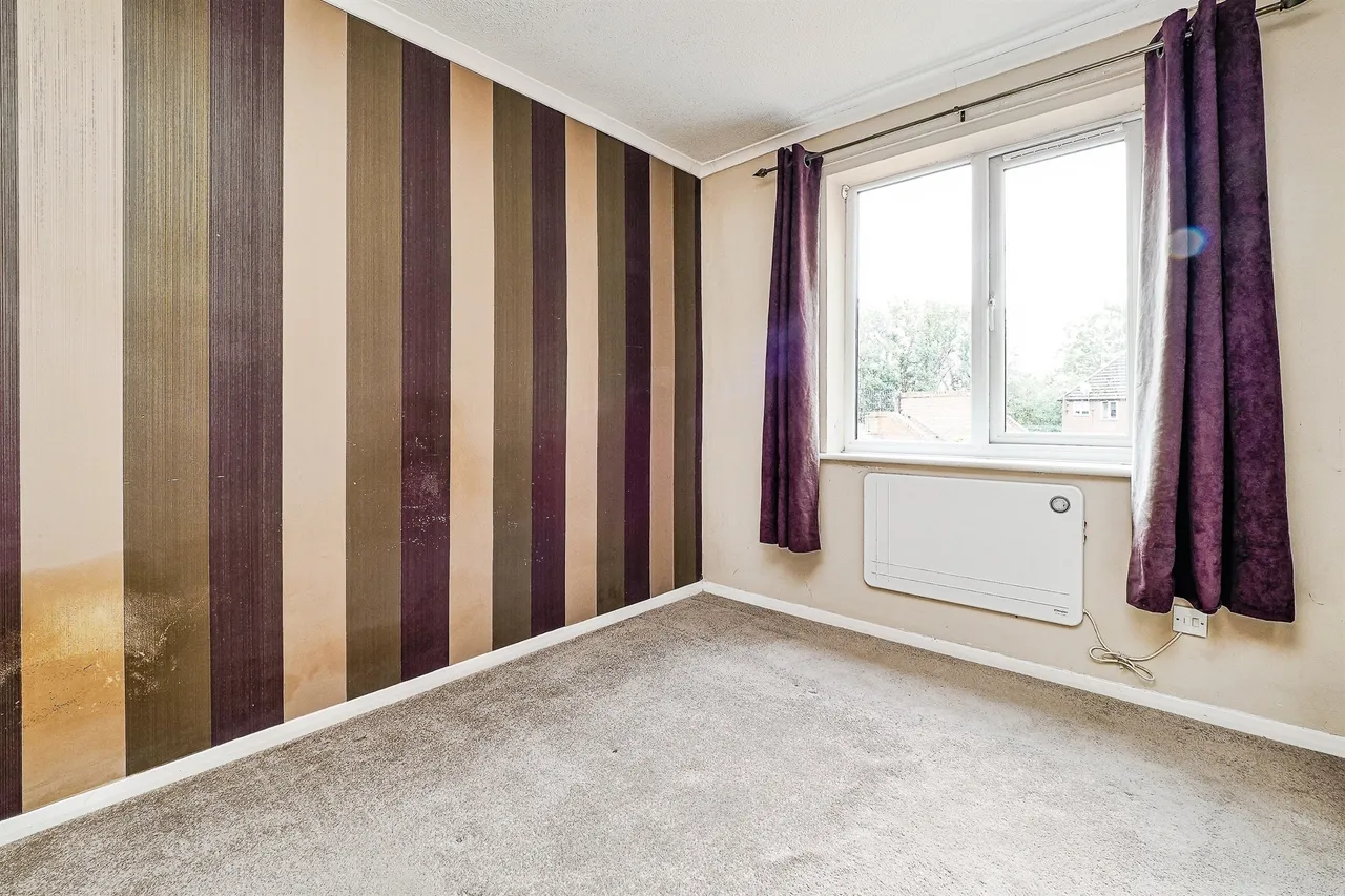 Whitehall Lane, Grays, photo 9