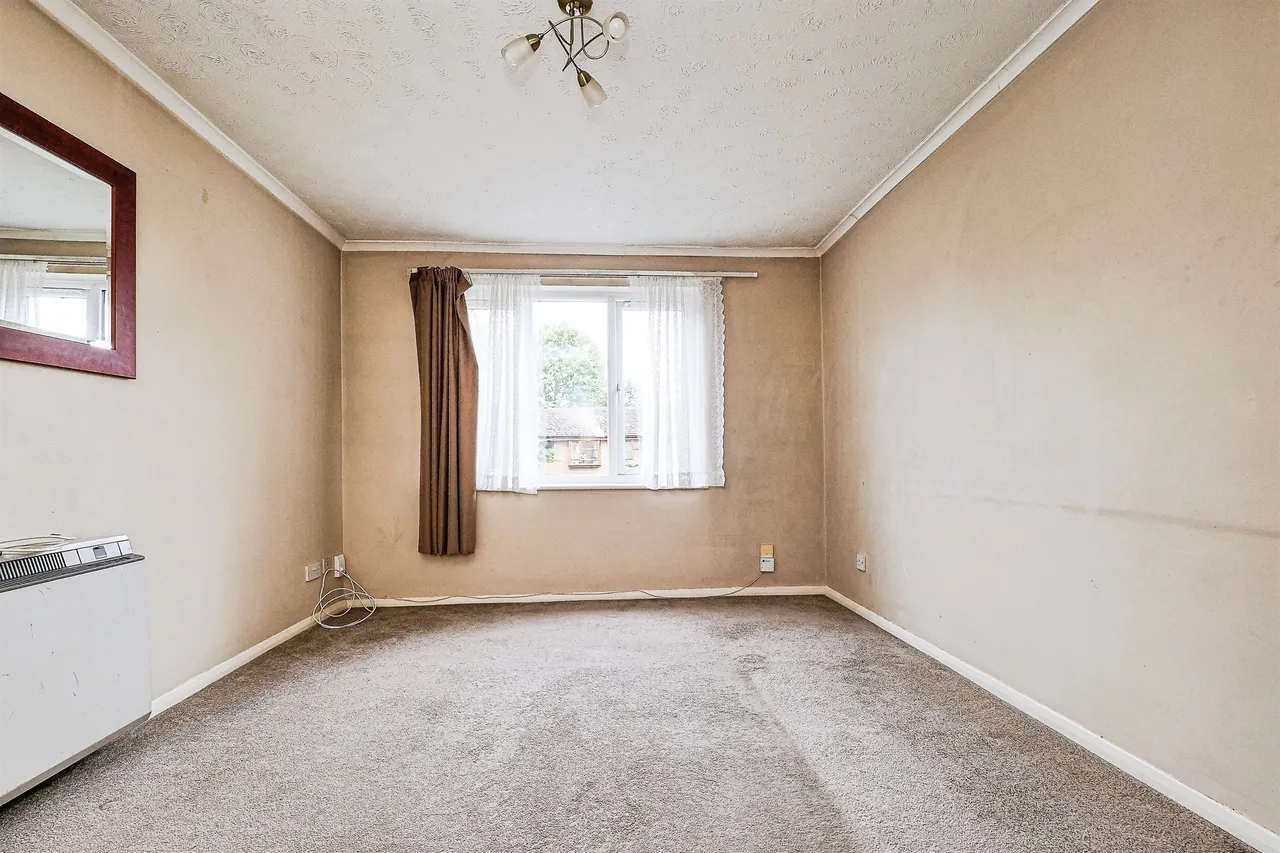 Whitehall Lane, Grays, photo 7