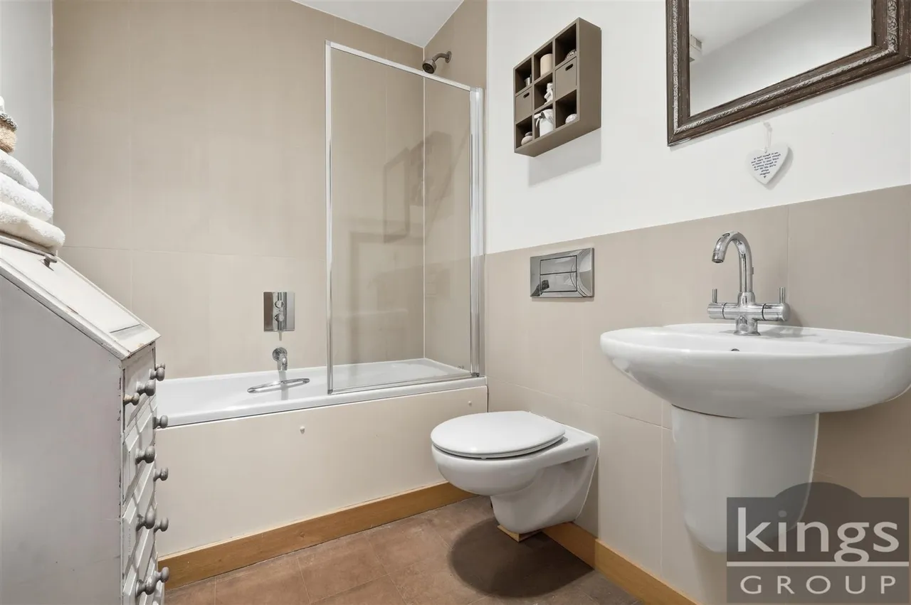Mead Lane, Hertford, photo 11