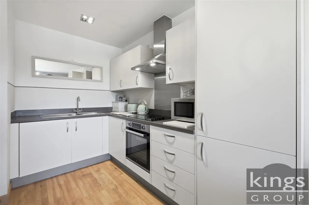 Mead Lane, Hertford, photo 8