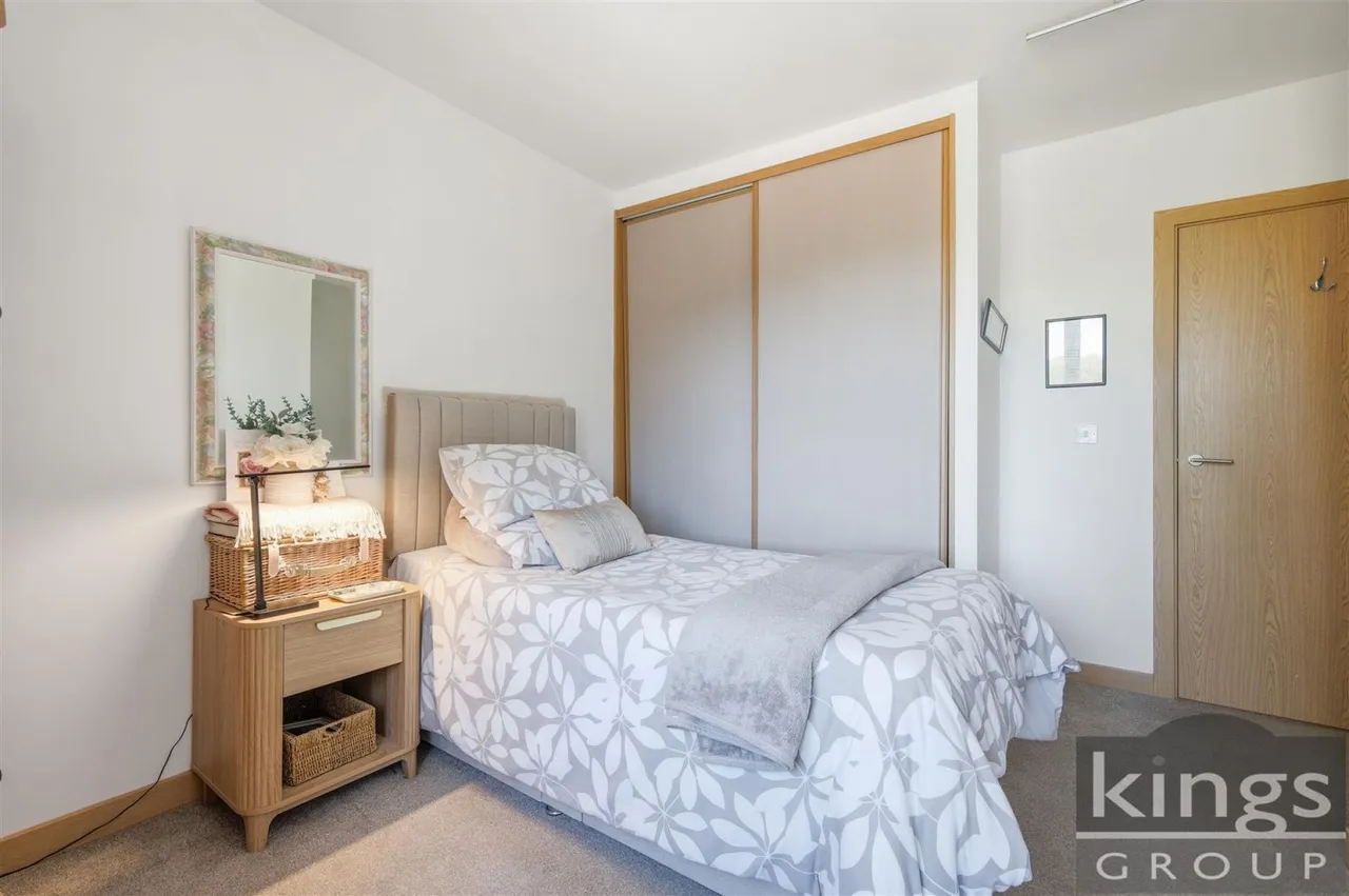 Mead Lane, Hertford, photo 10