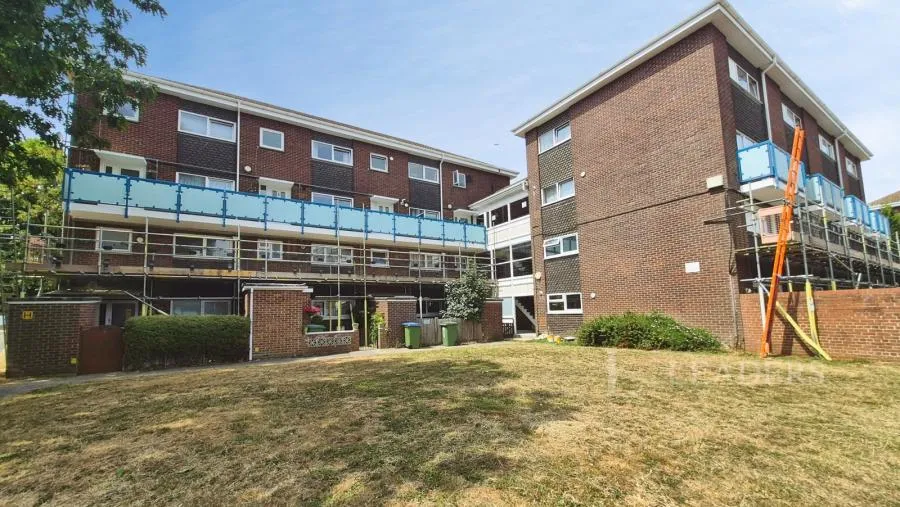 Bishopsfield Road, Fareham, PO14, photo 11