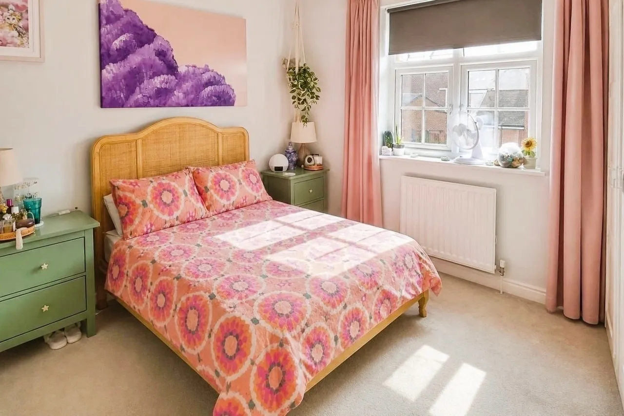 Barn Owl Drive, Bracknell, Berkshire, RG12 8FG, photo 2