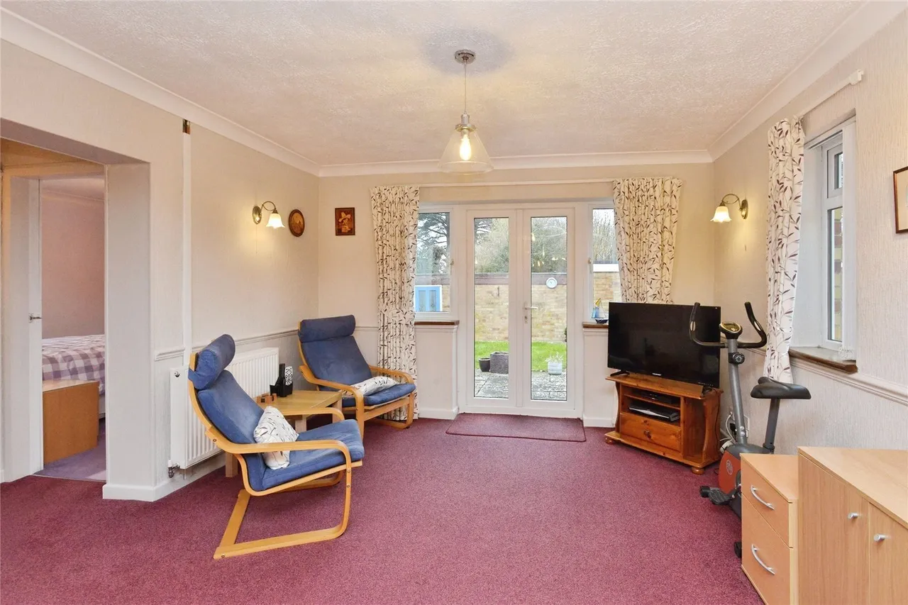 Homestead Way, Potterspury, Northamptonshire, NN12, photo 5