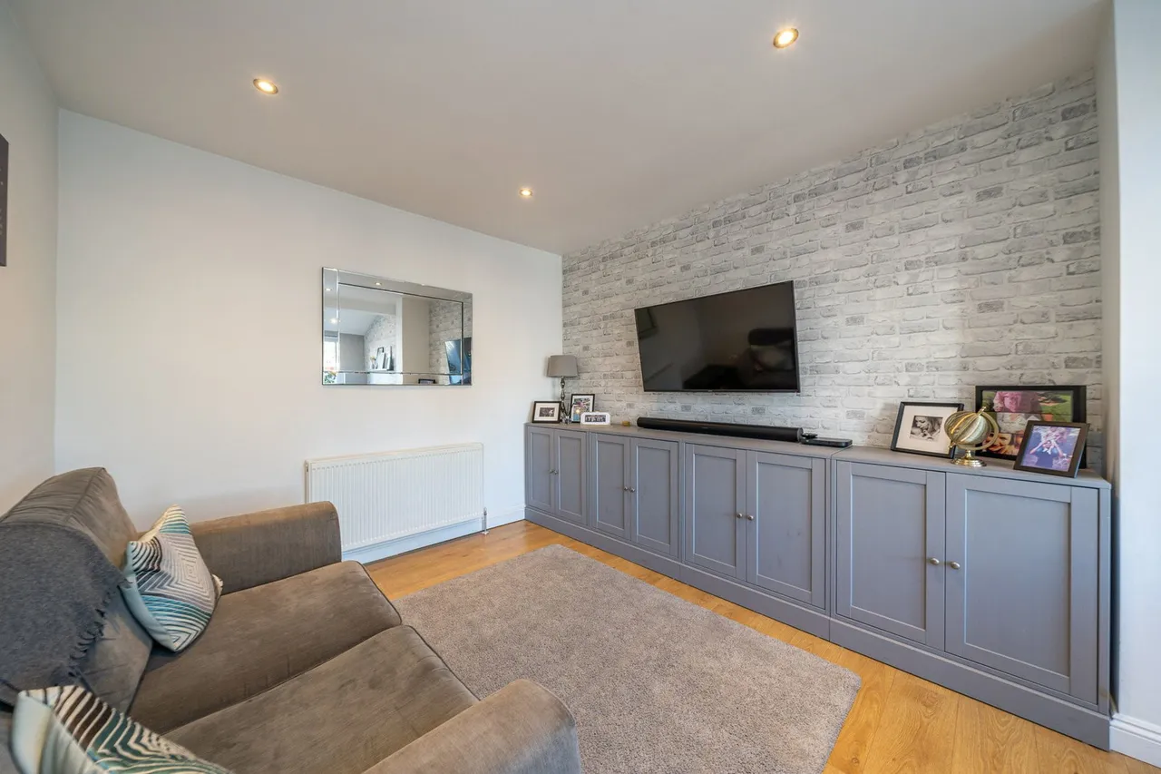 Kingswood Road, Watford, WD25 0EE, photo 7