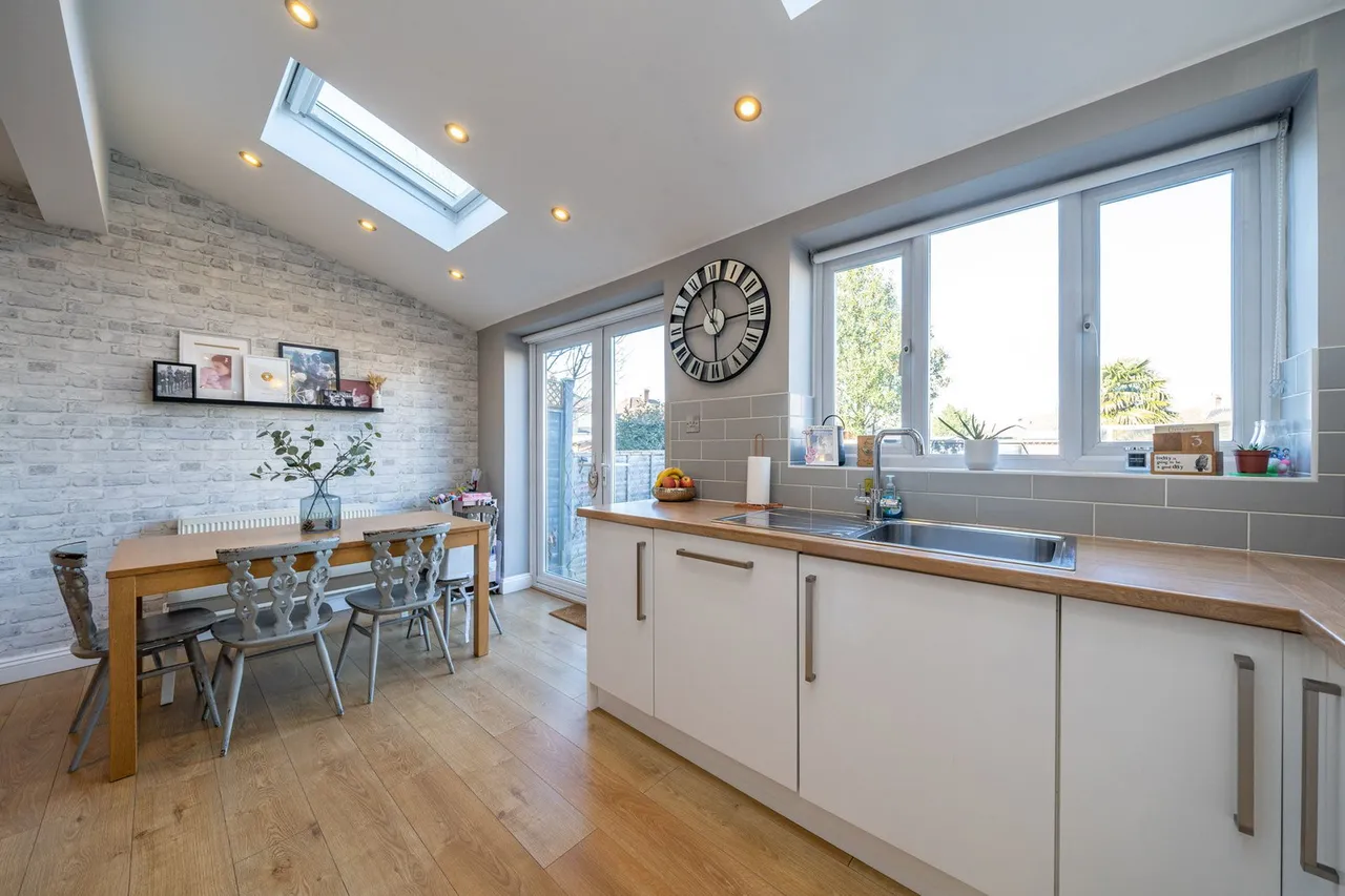 Kingswood Road, Watford, WD25 0EE, photo 4