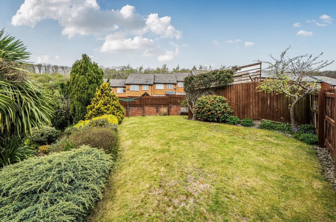 Primrose Drive, Newtown, photo 19