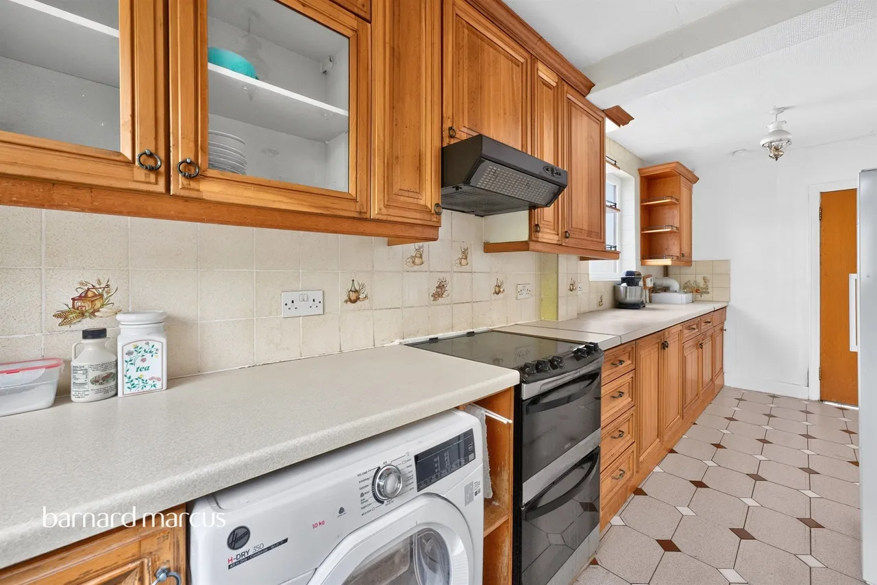 Monks Avenue, Barnet, EN5, photo 7