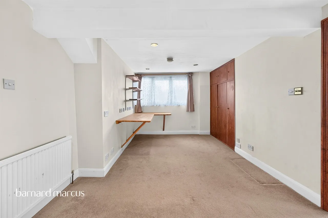 Monks Avenue, Barnet, EN5, photo 17