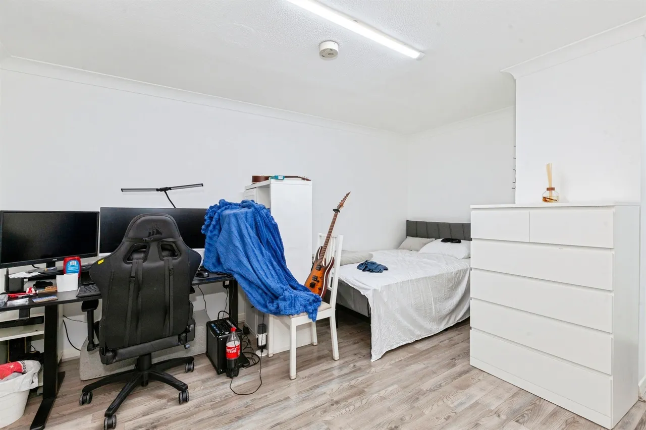 Queens Court, Slough, SL1, photo 9