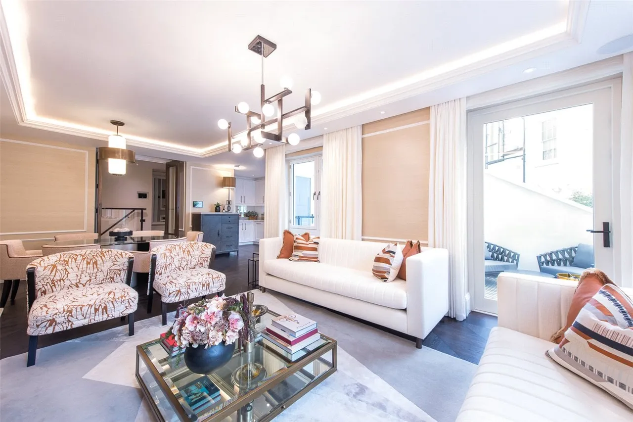 Prince Of Wales Terrace, Kensington, Lonsion, W8, photo 9