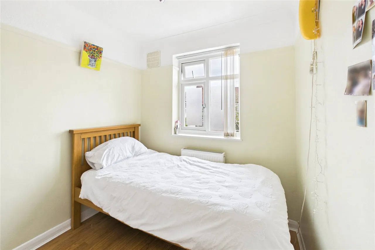 Lyndhurst Avenue, London, SW16, photo 6