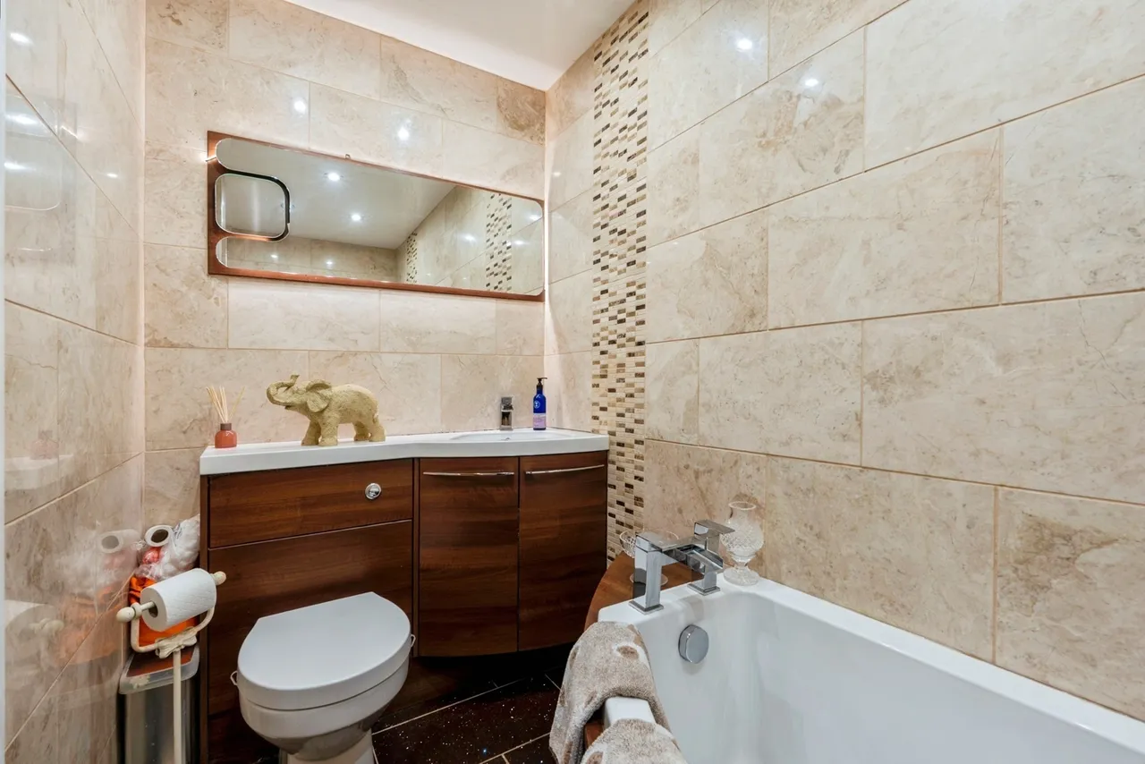 Carus Avenue, Darwen, BB3, photo 15