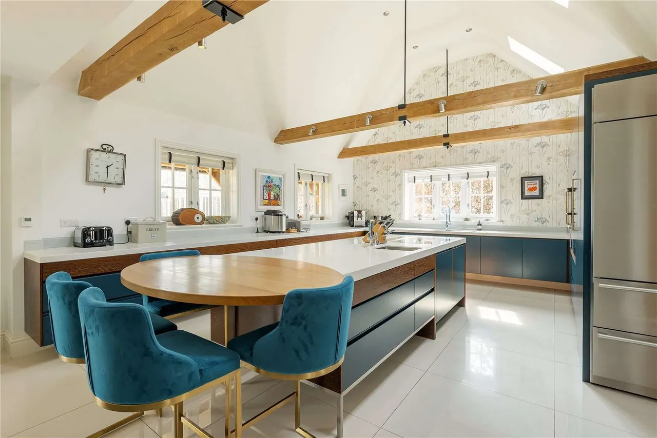 Trinity Lane, Great Shelford, Cambridgeshire, CB22 5FE, photo 4