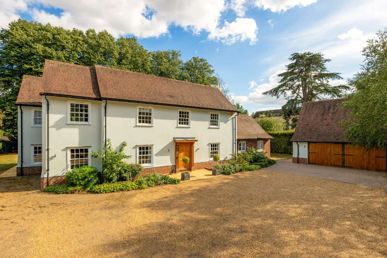 6 bed house for sale — Trinity Lane, Great Shelford, Cambridgeshire, CB22 5FE