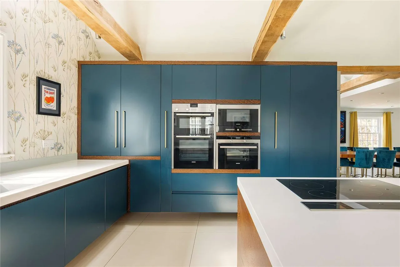 Trinity Lane, Great Shelford, Cambridgeshire, CB22 5FE, photo 6
