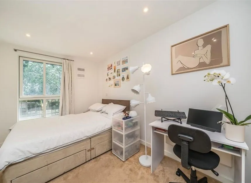Kennington Road, Kennington, SE11, photo 3