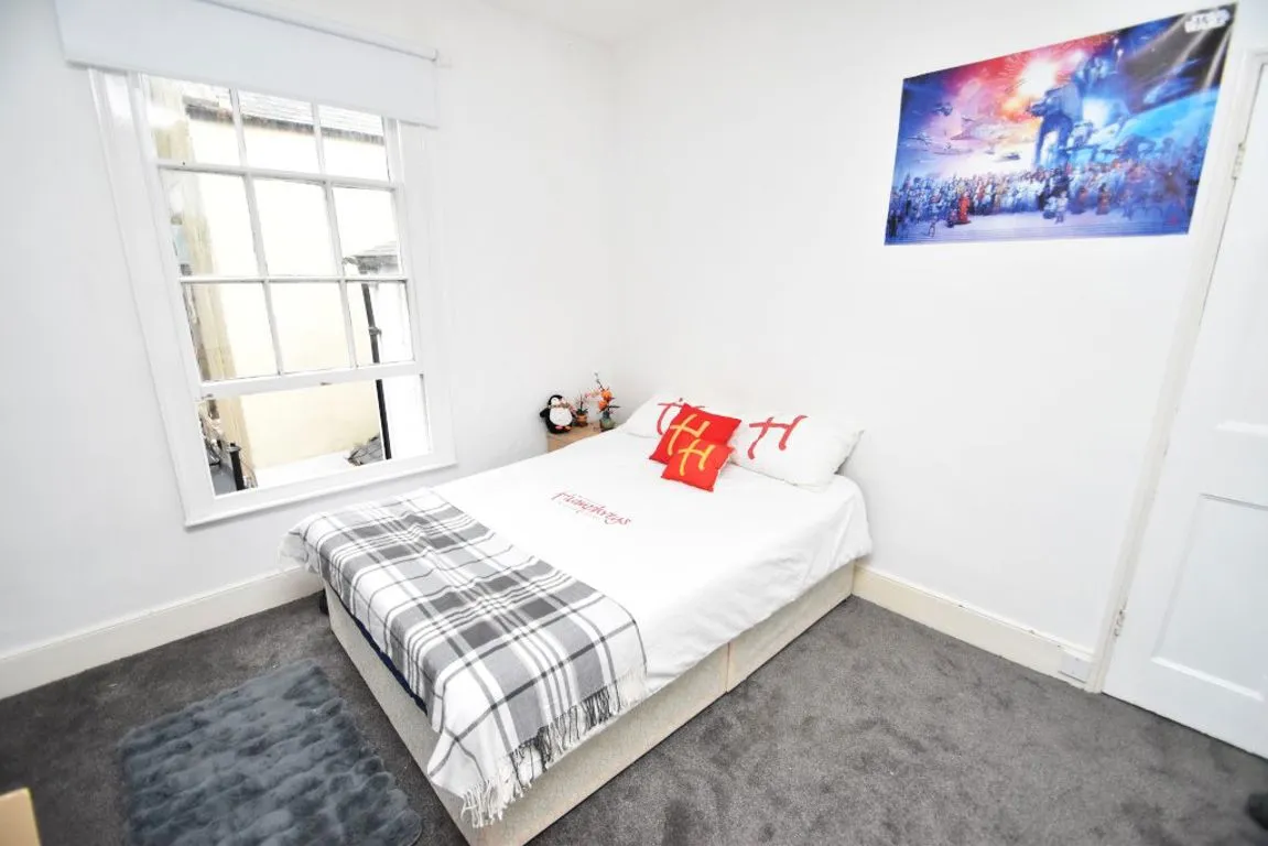 Leazes Place, DH1, photo 9