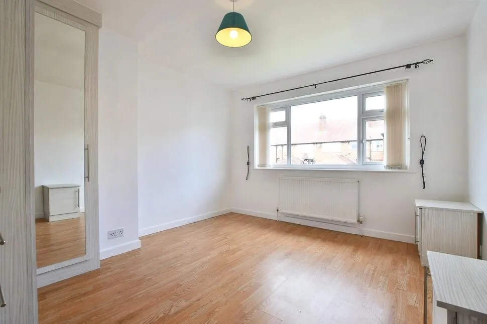 Downs Drive, Timperley, Altrincham, WA14, photo 6