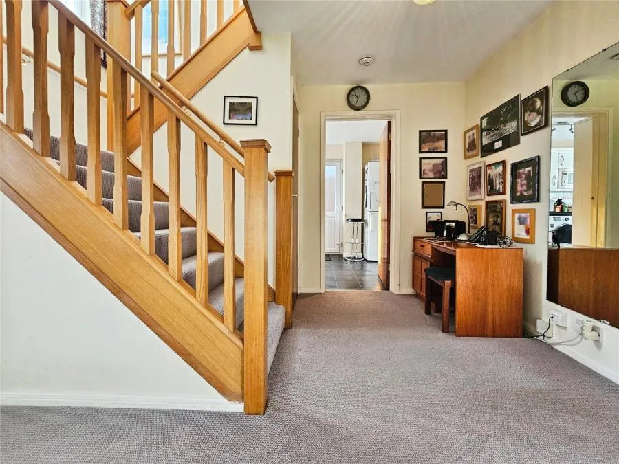 Fir Tree Way, Fleet, GU52, photo 13