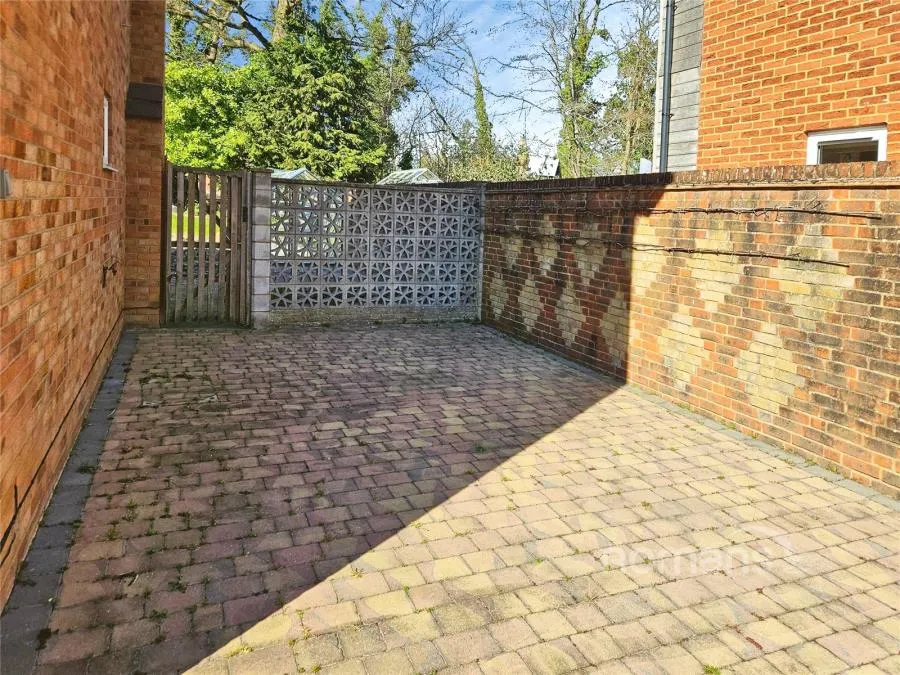 Fir Tree Way, Fleet, GU52, photo 19
