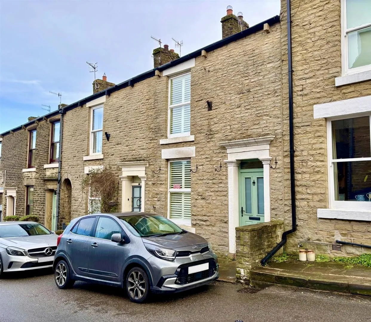 2 bed house for sale, Church Street, Hayfield, SK22