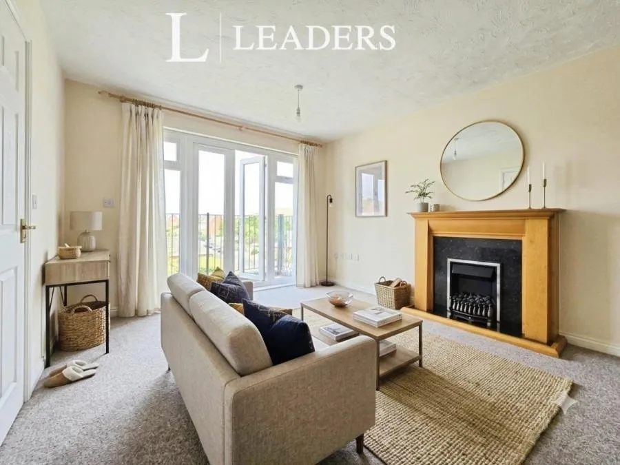 Hayling Close, Gosport, PO12, photo 2