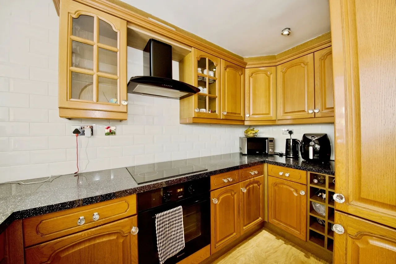 Shepherds Close, ROMFORD, Essex, RM6, photo 5