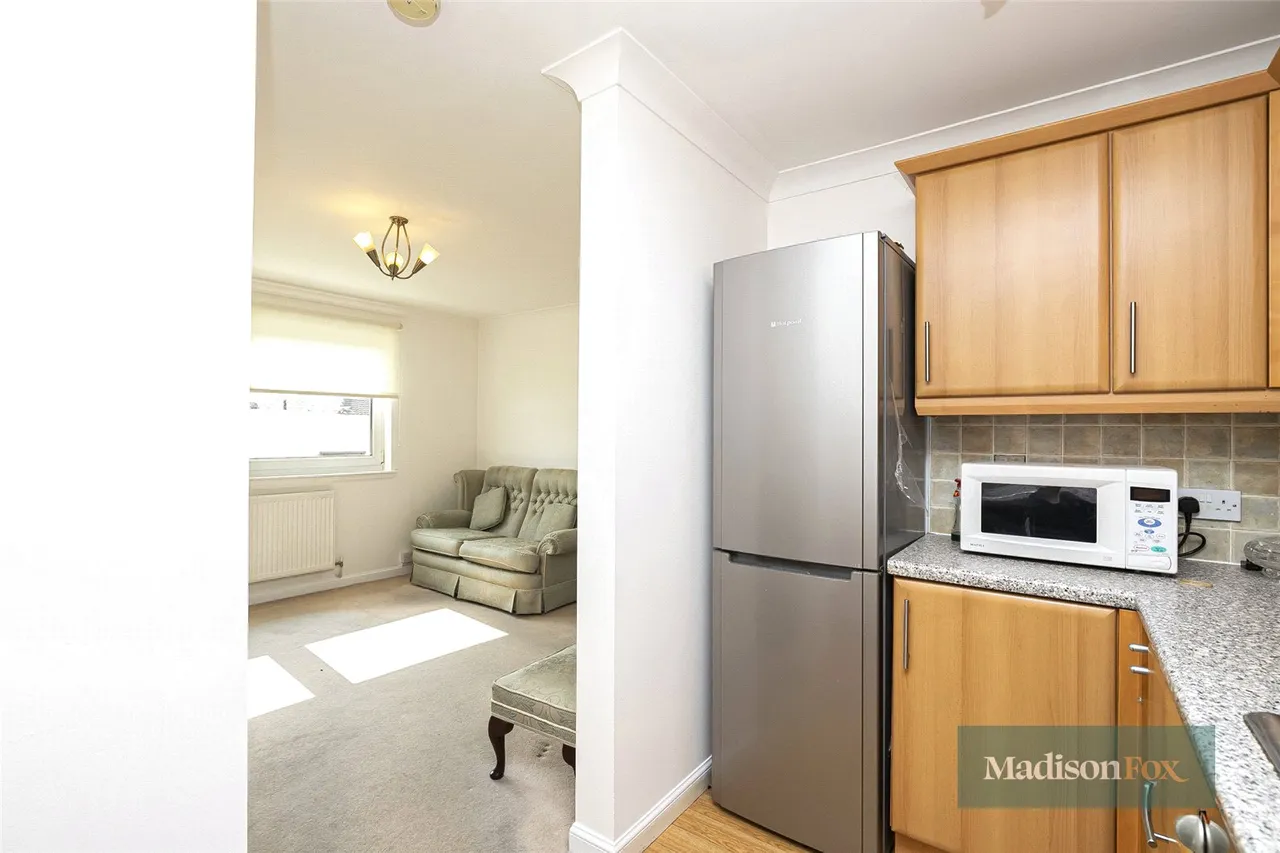 New North Road, Ilford, IG6, photo 8