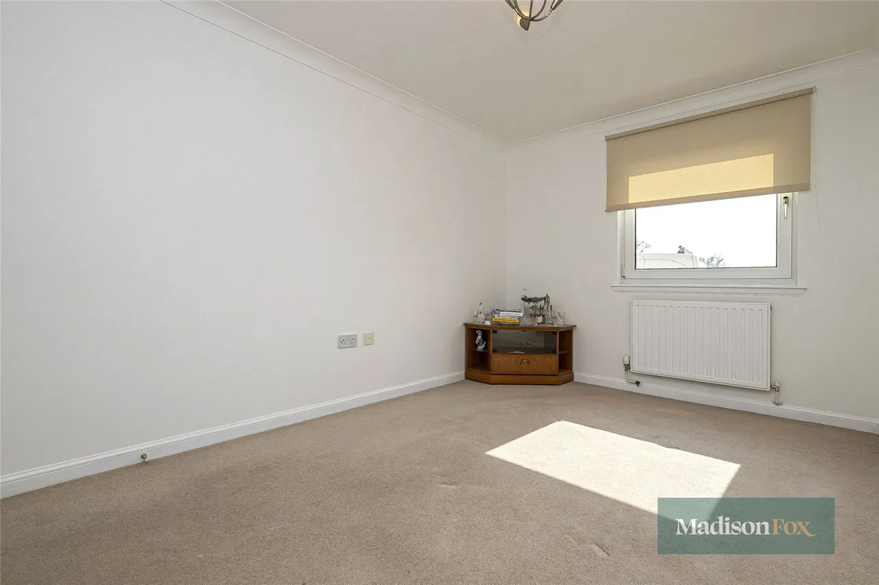 New North Road, Ilford, IG6, photo 11