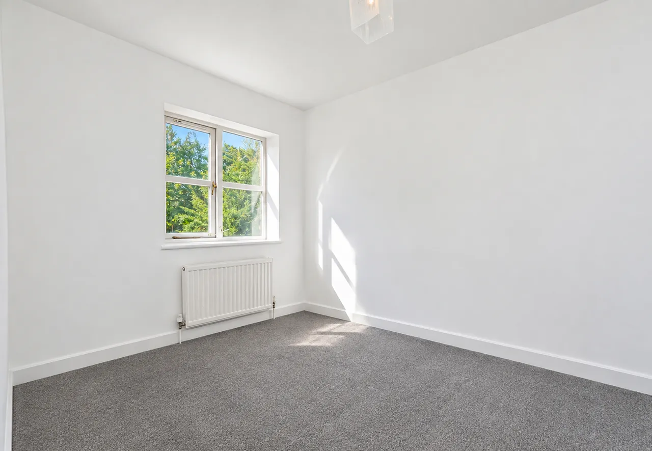 Burleigh Walk, London, SE6, photo 10