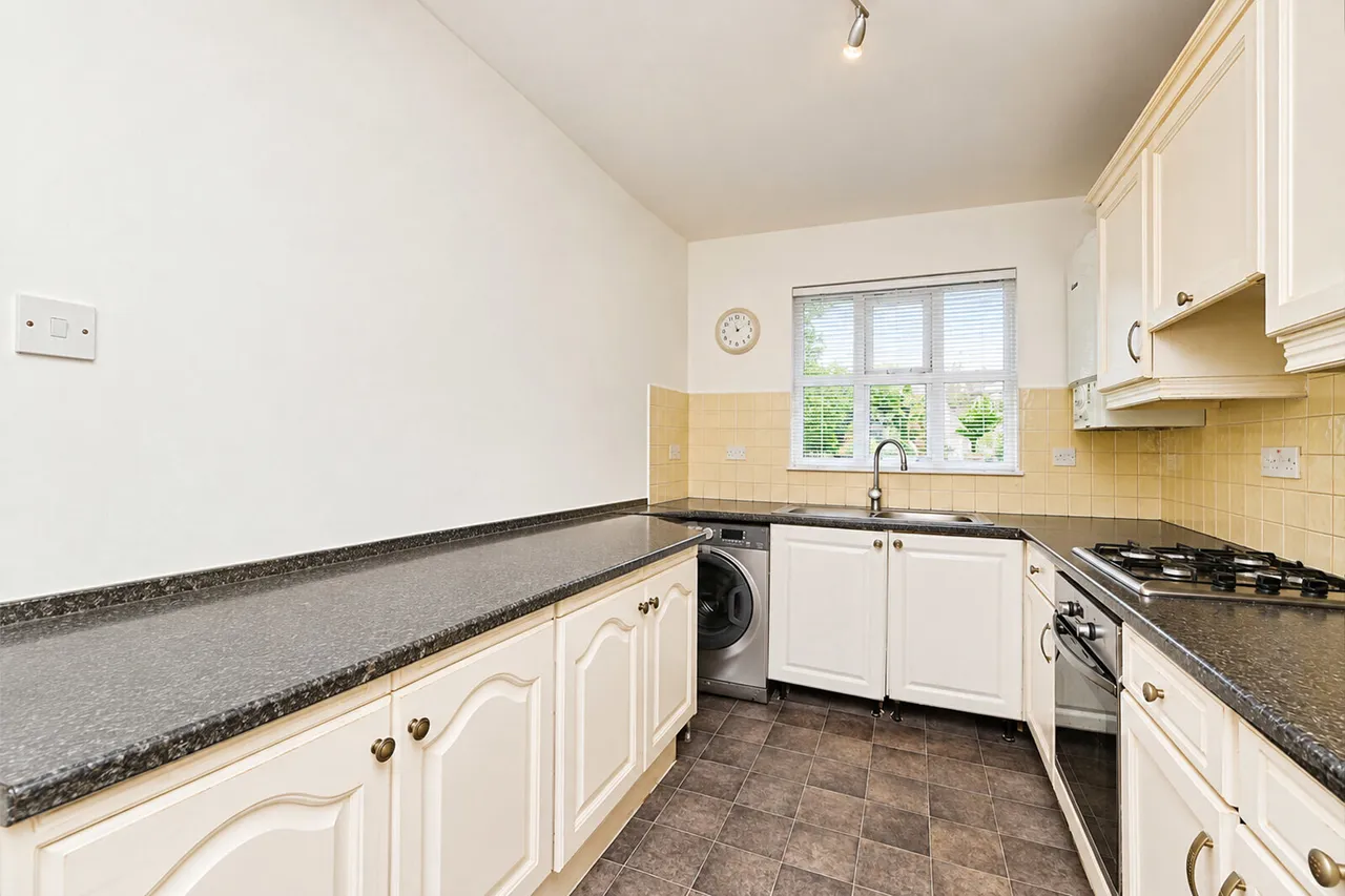 Burleigh Walk, London, SE6, photo 11