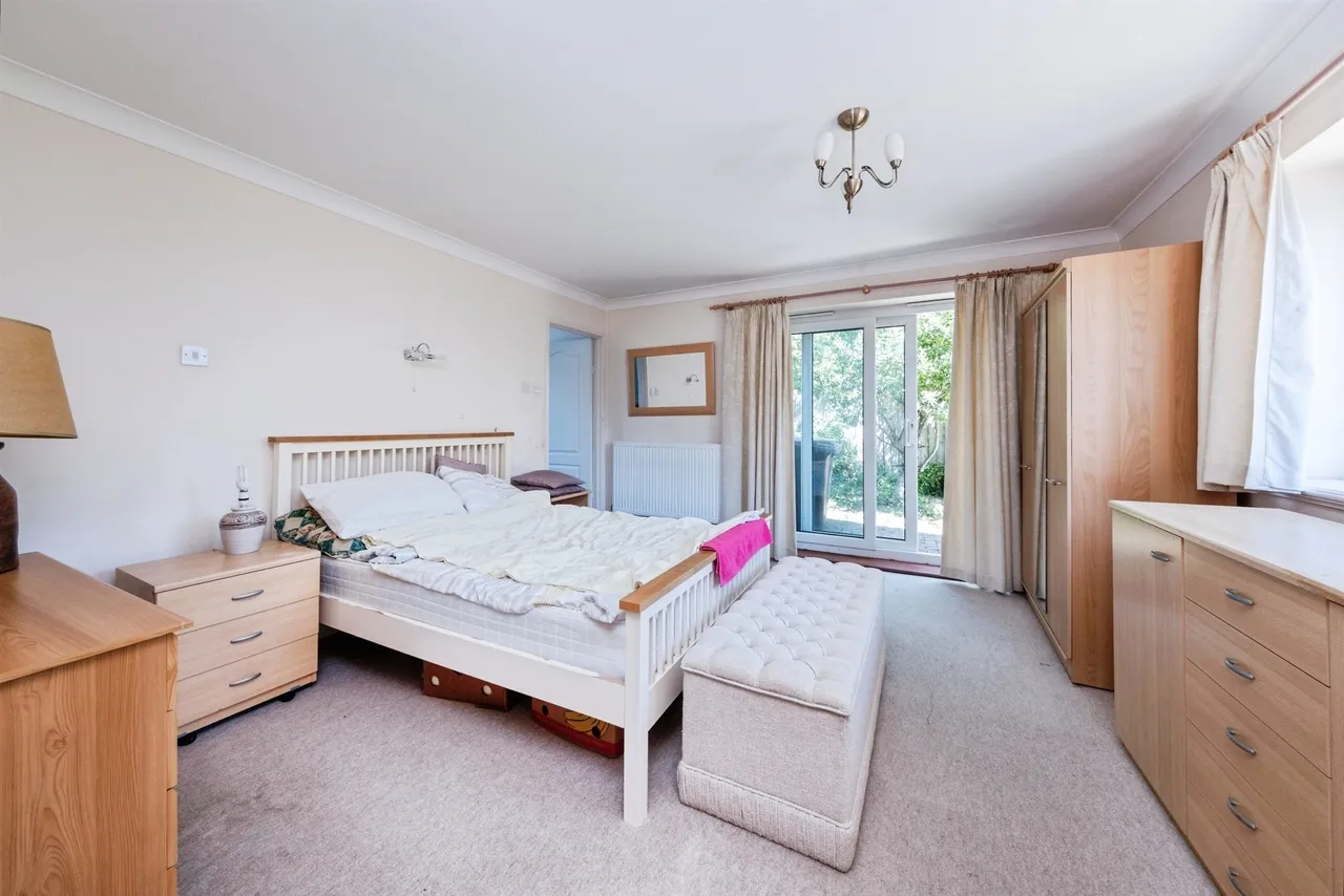 Badgers Way, BUCKINGHAM, photo 10