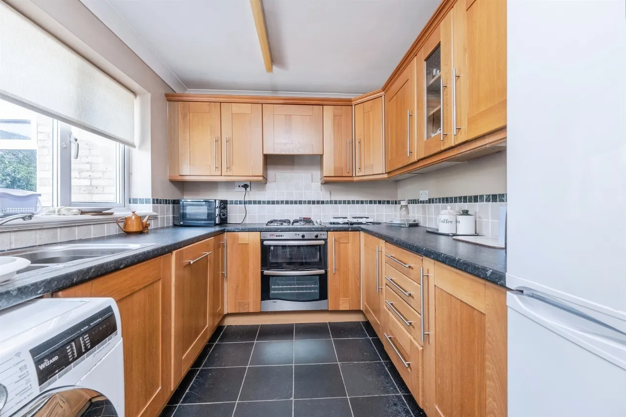 Badgers Way, BUCKINGHAM, photo 6