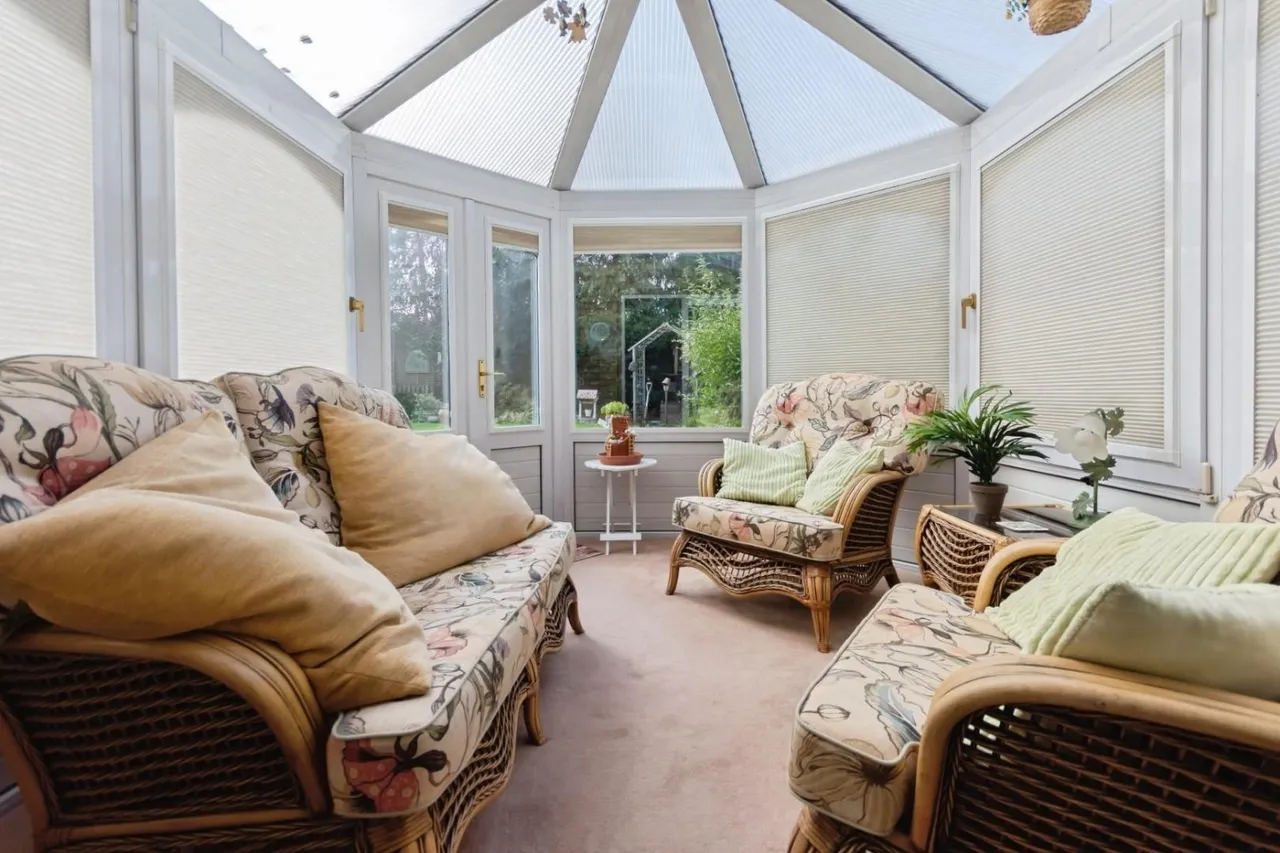 Purnells Way, Knowle, B93, photo 21