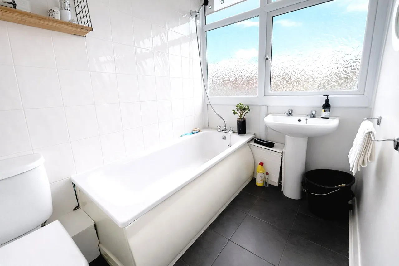 Gorse Hey Court, Liverpool, L13, photo 6