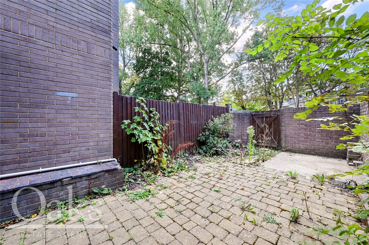 Coburg Crescent, Tulse Hill, SW2, photo 11