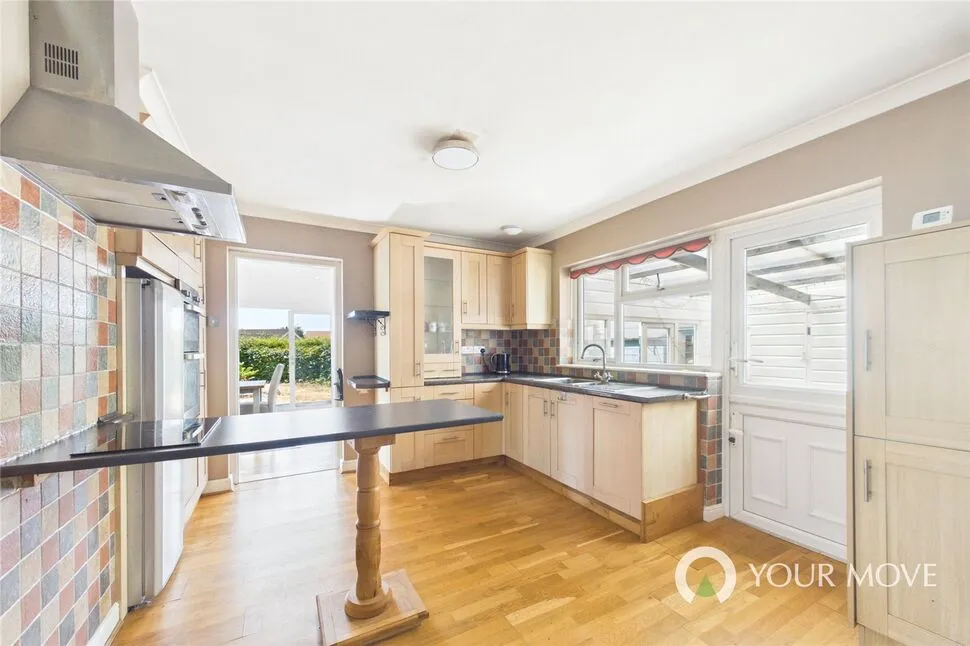 Lewis Close, Ditchingham, Norfolk, NR35, photo 5