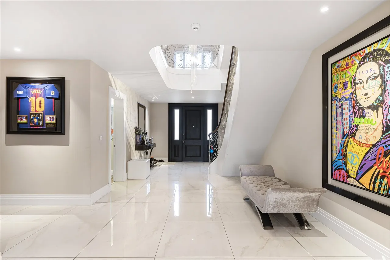 Oakleigh Avenue, Whetstone, London, N20 9JJ, photo 3