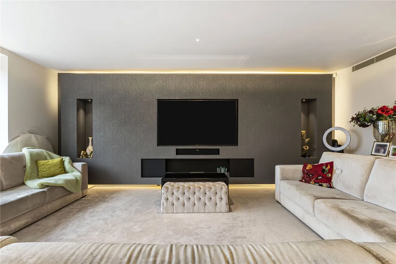 Oakleigh Avenue, Whetstone, London, N20 9JJ, photo 7