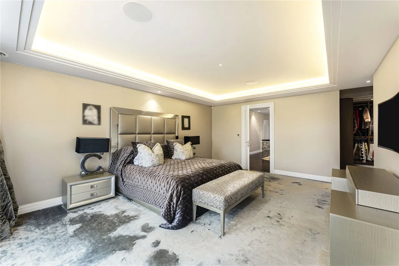 Oakleigh Avenue, Whetstone, London, N20 9JJ, photo 13