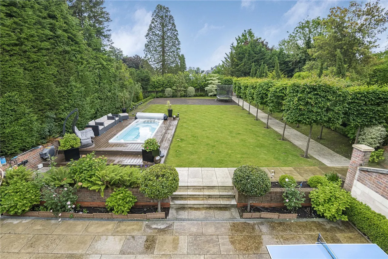 Oakleigh Avenue, Whetstone, London, N20 9JJ, photo 29