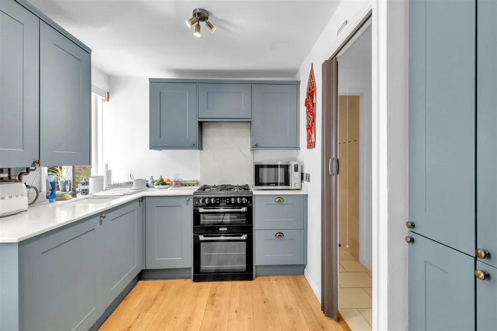Croft Road, Godalming, GU7, photo 4