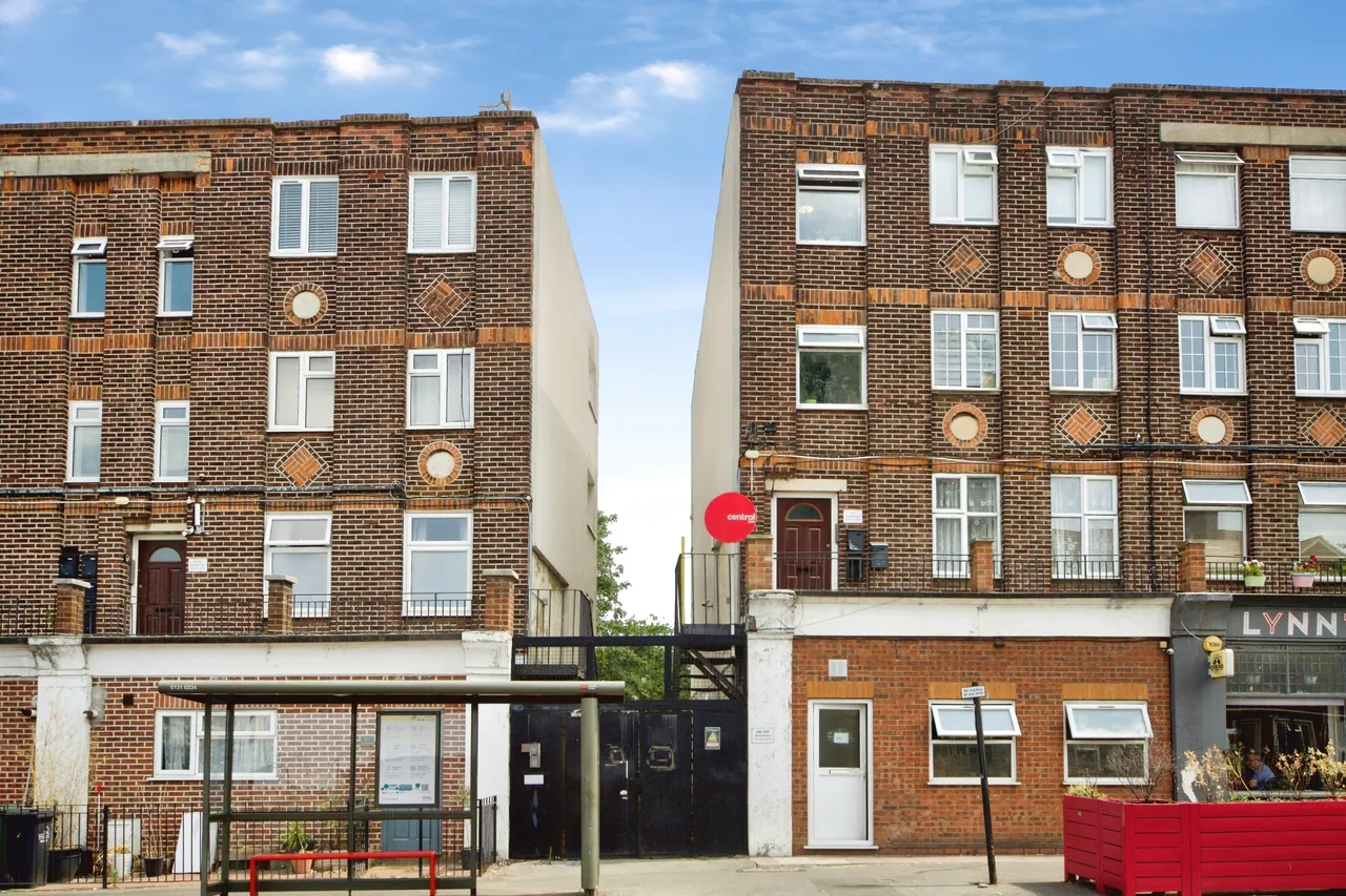Wood Street, London, E17, photo 11